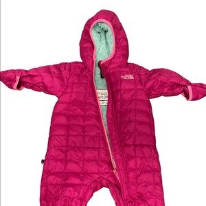 NORTH FACE Thermoball Infant Snowsuit